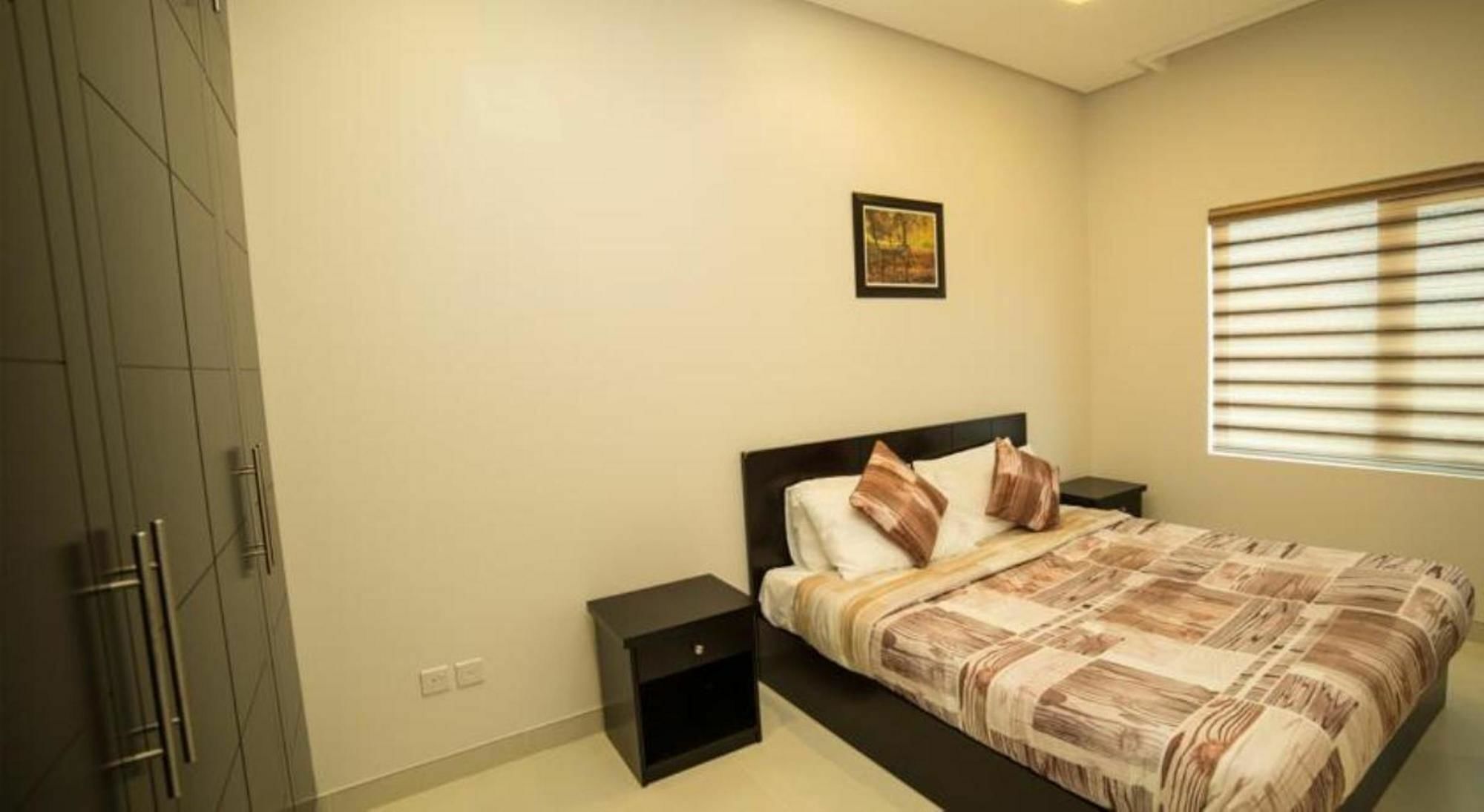 Golden Rose Luxury Suites Manama Eksteriør bilde
